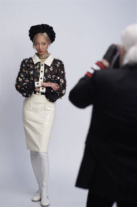 chanel 4 luglio 2012|MAKING OF DEL DOSSIER STAMPA .